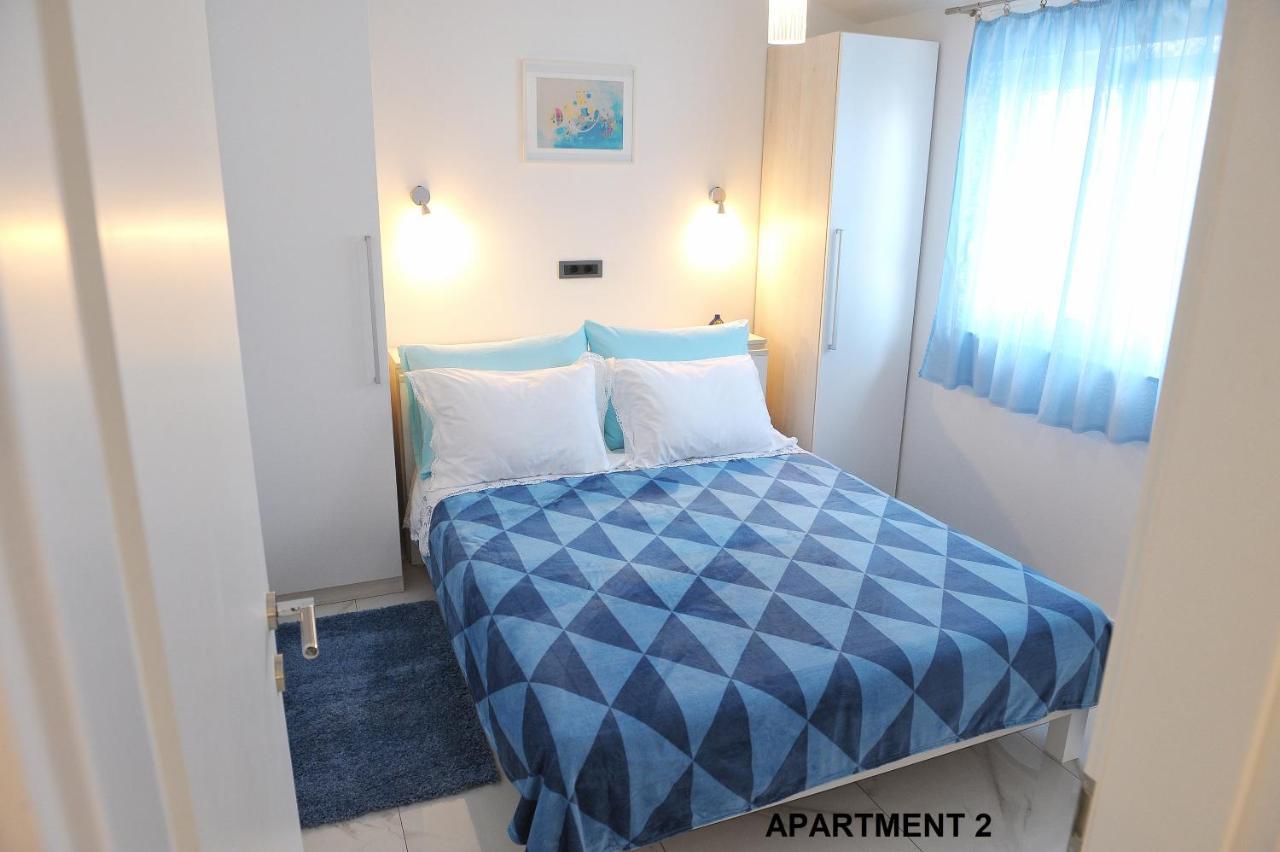 Ondina Apartments Pula Extérieur photo