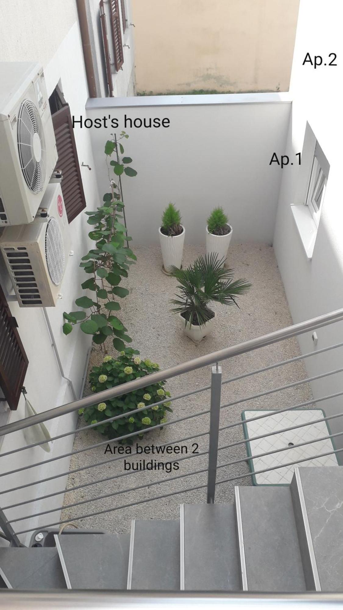 Ondina Apartments Pula Extérieur photo